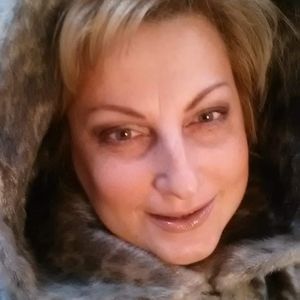 Meet your Posher, Angelina